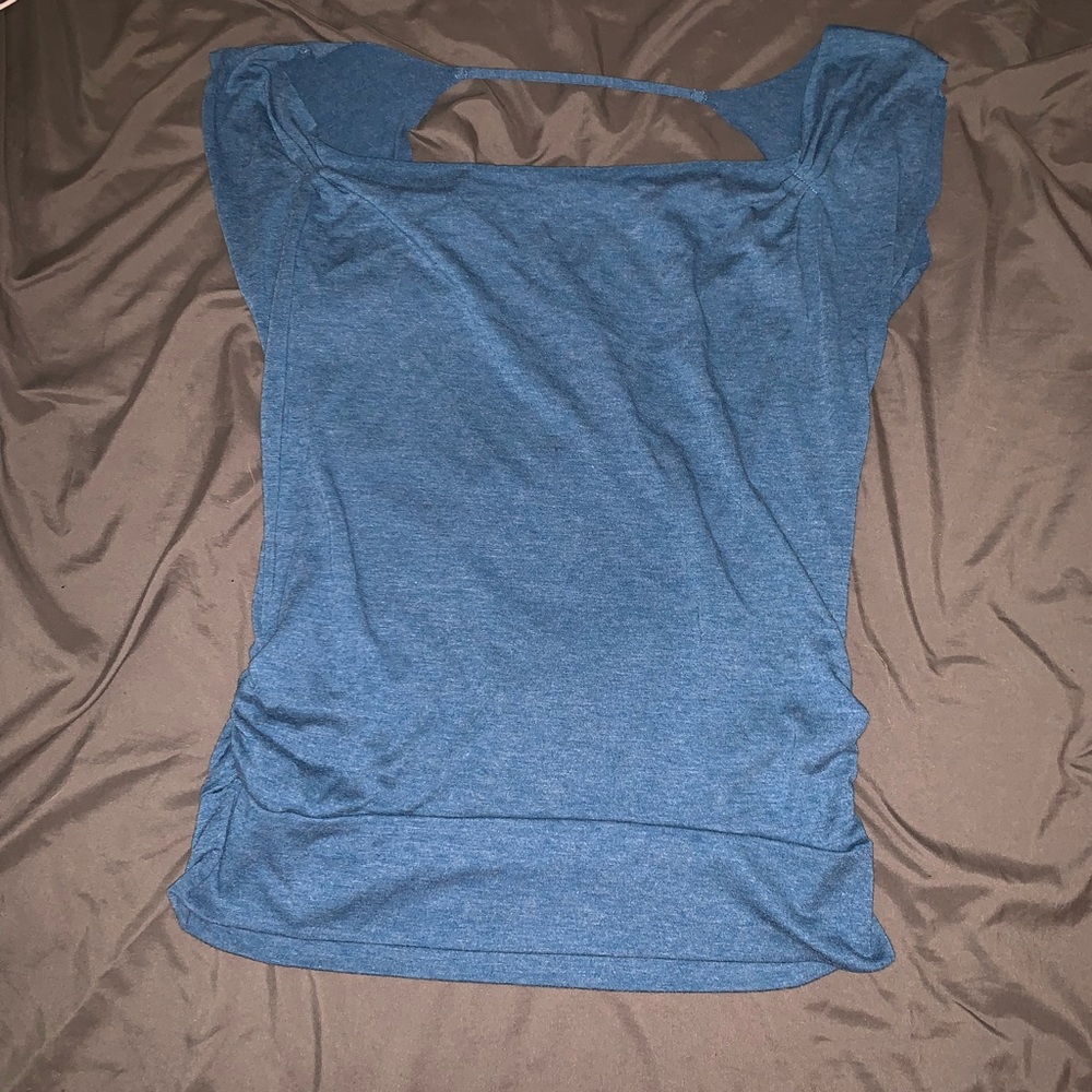 ktrna wear shirt